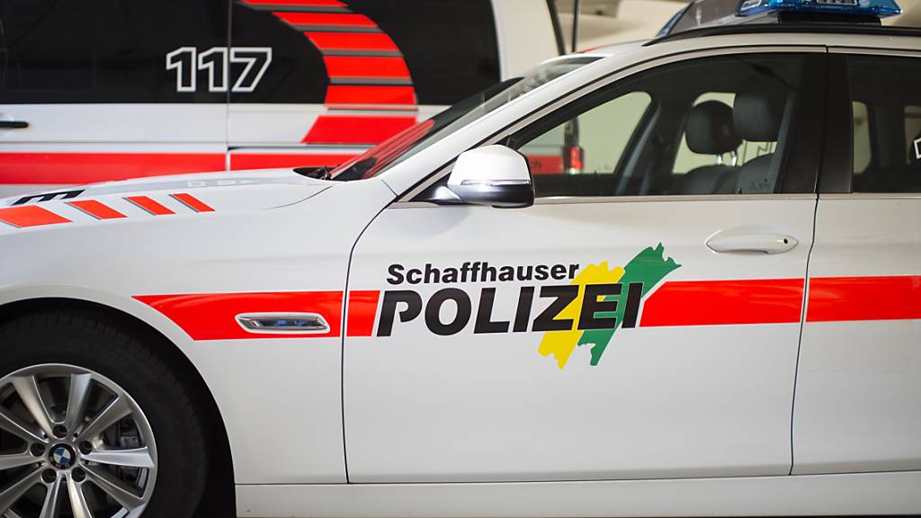 Die Kantonspolizei Schaffhausen nahm zwei mutmassliche Gewalttäter nach einem Streit in Schaffhausen fest. (Symbolbild)