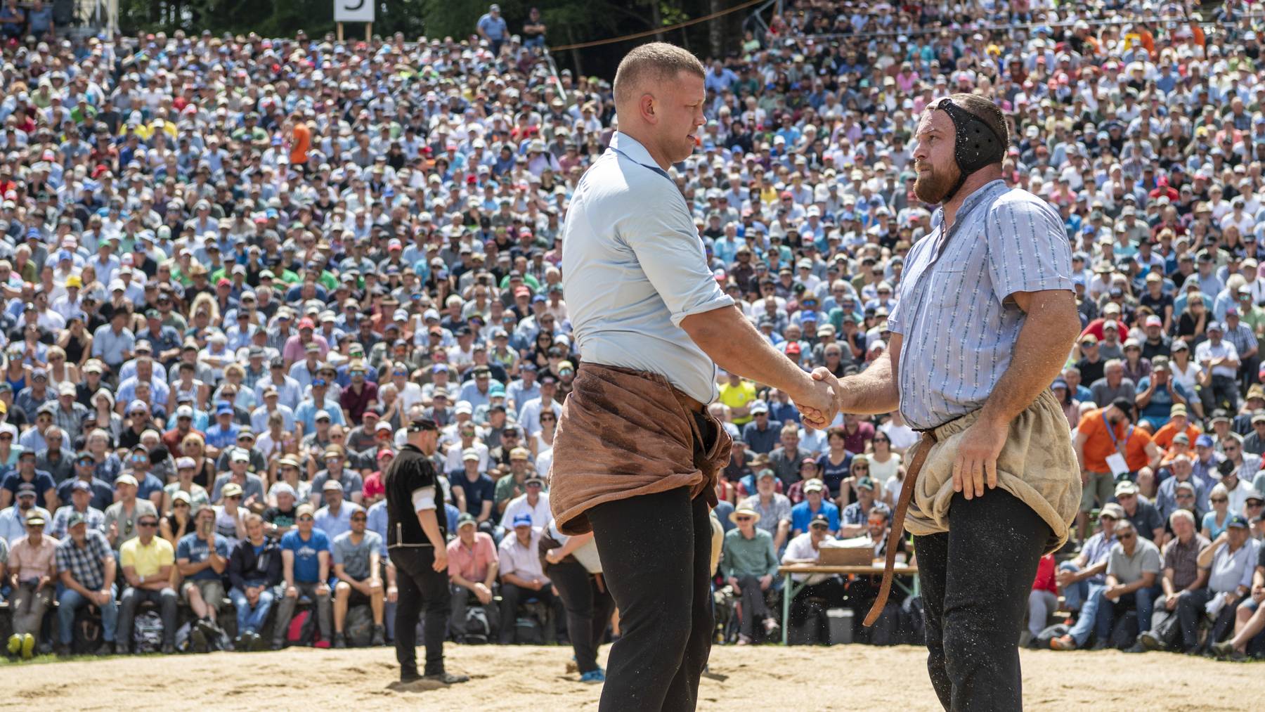 Nebst dem Zuger Pirmin Reichmuth wird auch der Berner Matthias Aeschbacher am Sonntag auf dem Brünig antreten.