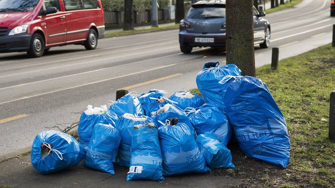 Abfallsäcke häufen sich in den Quartieren von Bern