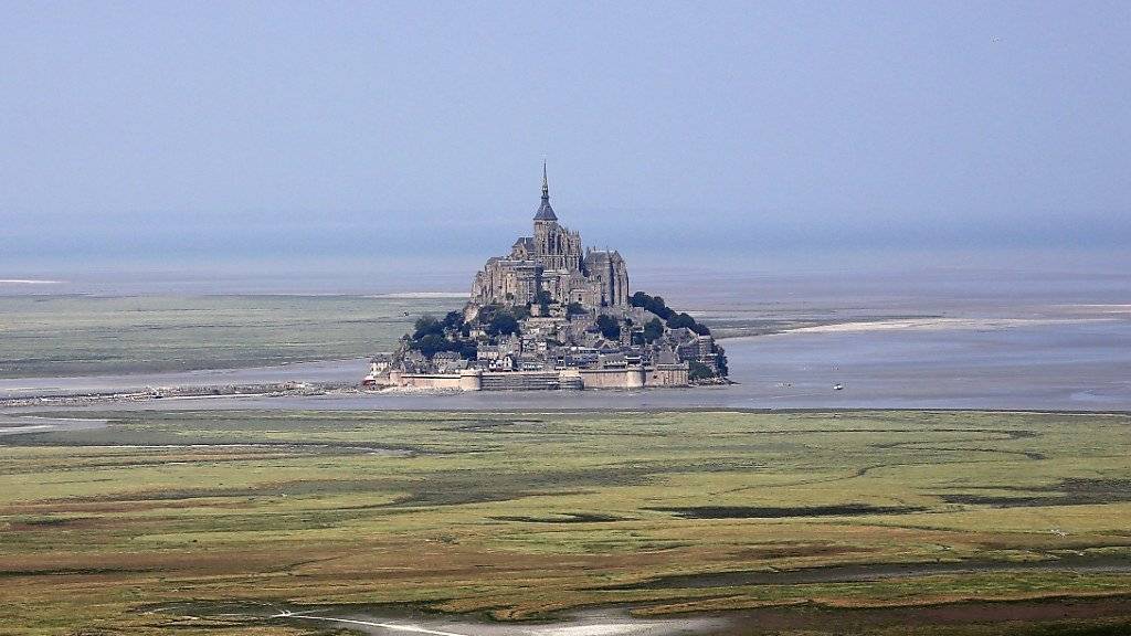Weil ein Mann die Polizei bedroht hatte, wurde die Klosterinsel Mont-Saint-Michel am Sonntag gesperrt. Nun wurde der Mann verhaftet.