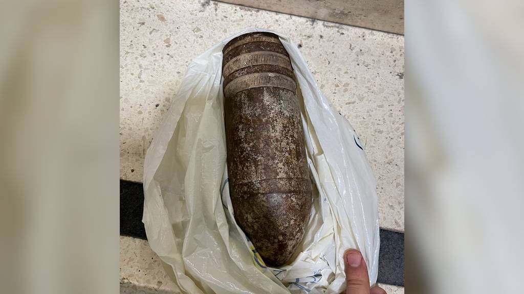 Artilleriegranate im Gepäck: «Souvenir» einer US-Familie löst Bombenalarm in Israel aus