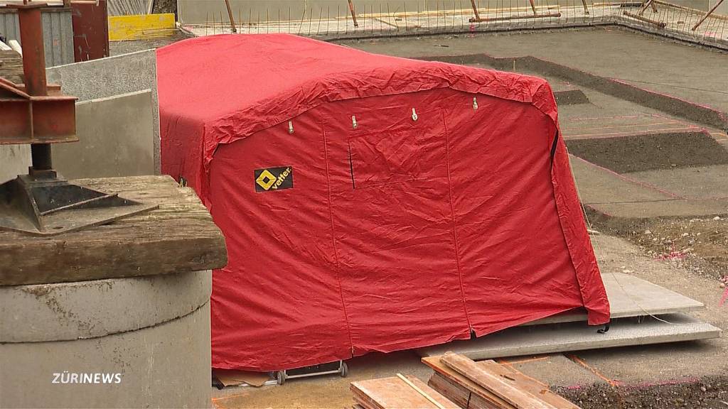 Tödlicher Arbeitsunfall: 15-Jähriger stirbt auf Baustelle