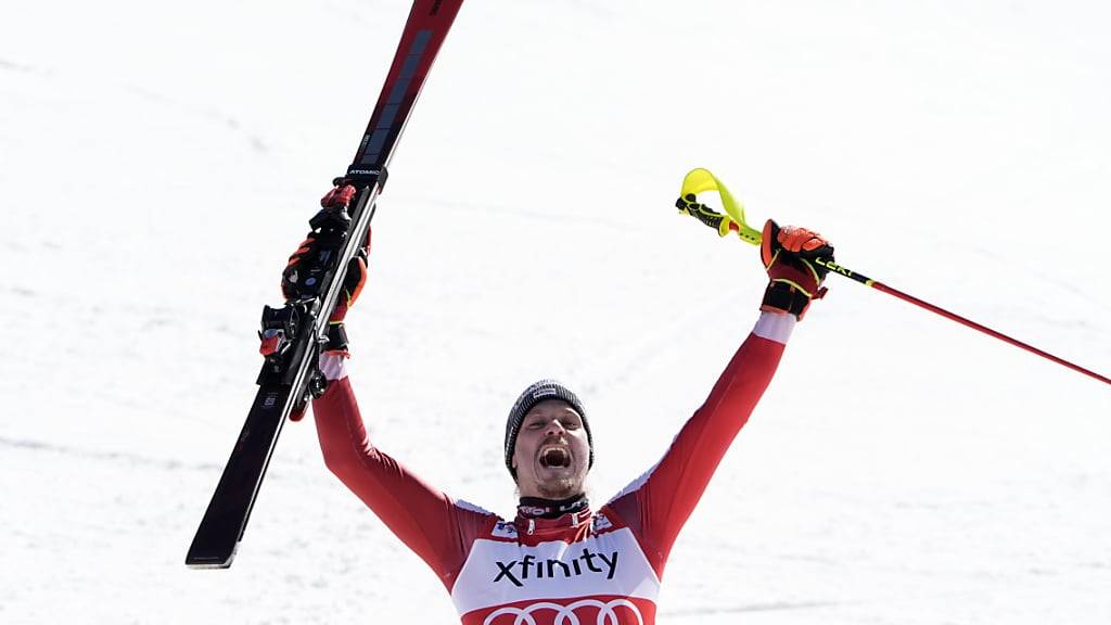 Manuel Feller gewinnt zum vierten Mal in diesem Winter einen Weltcup-Slalom