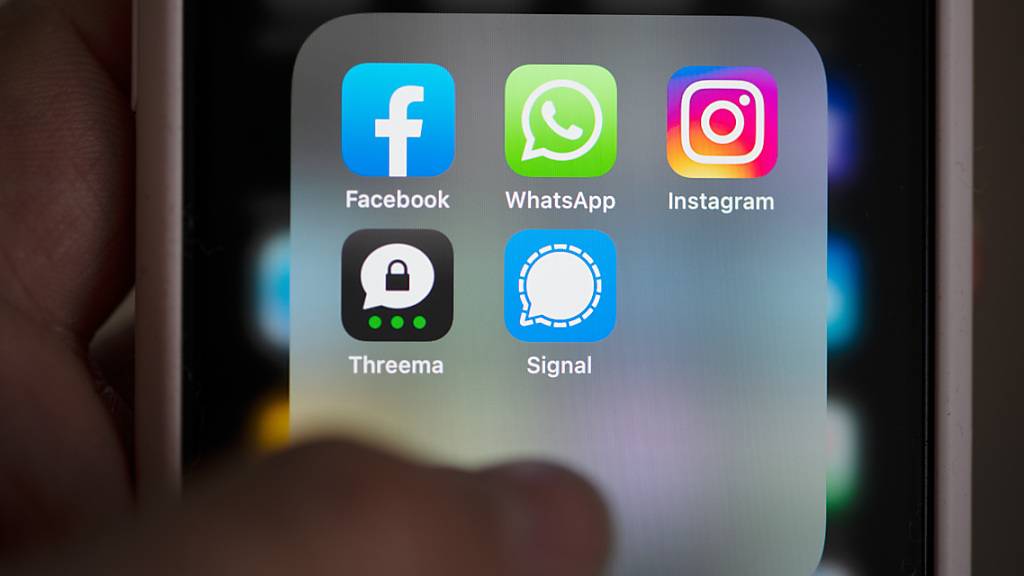 WhatsApp will Privatsphäre mittels Verschlüsselung besser schützen (Archivbild)