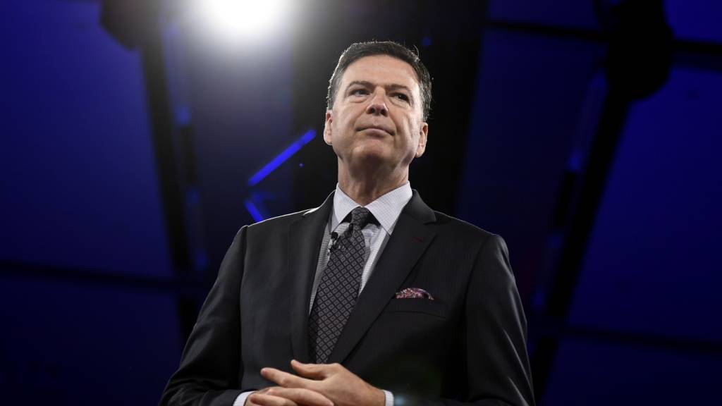 ARCHIV - 05.06.2018, Kanada, Ottawa: James Comey, ehemaliger FBI-Direktor, spricht auf der Konferenz Canada 2020. Foto: Justin Tang/The Canadian Press/AP/dpa