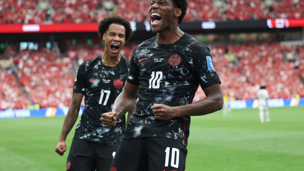 Jonathan David trifft gegen Katar dreifach