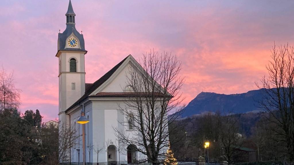 Die katholische Kirche von Adligenswil ist dem Heiligen Martin geweiht. (Archivaufnahme)