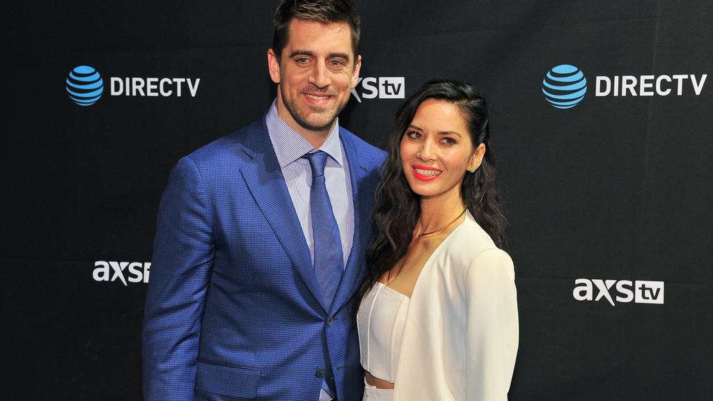 Aaron Rodgers und Olivia Munn im Februar 2016 (Steve Jennings/Getty Images)