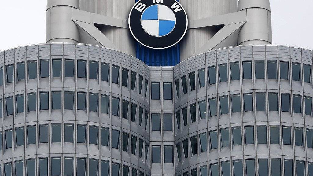 Der Autokonzern BMW muss weltweit 1,6 Millionen Diesel-Fahrzeuge zurückrufen. (Archivbild)