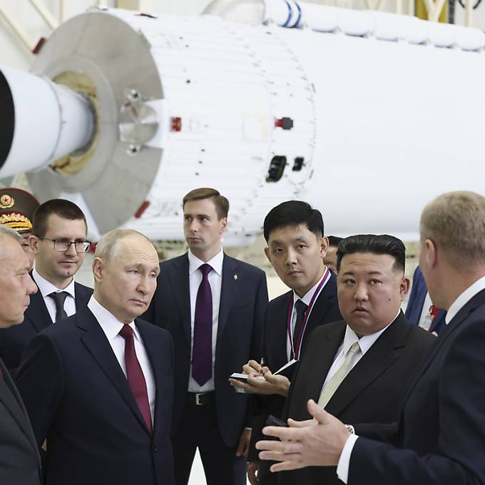 Waffendeal? Putin und Kim Jong-un treffen sich an russischem Weltraumbahnhof