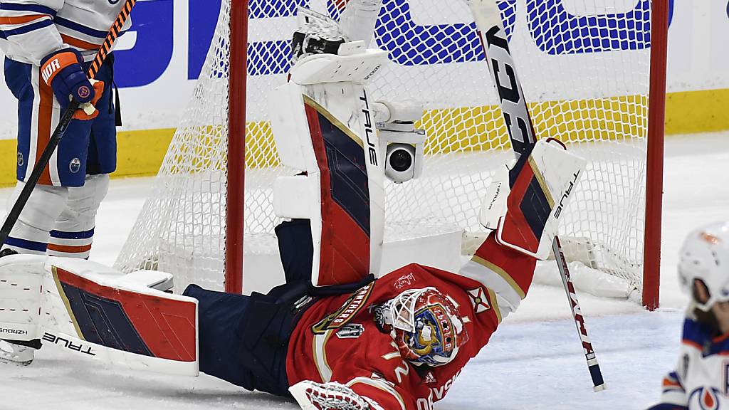 Floridas Sergej Bobrowski hielt alle 32 Schüsse, die auf sein Tor kamen. Mit seinem Shutout war der Russe der Garant für den 3:0-Auftaktsieg in der Finalserie gegen die Edmonton Oilers