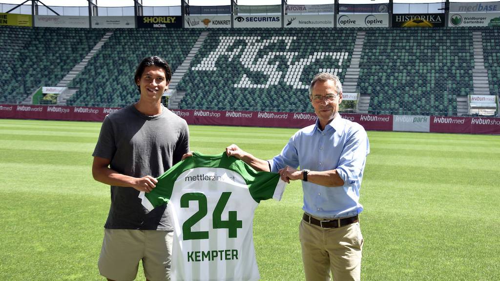 Michael Kempter bekommt beim FC St.Gallen das Trikot mit der Nummer 24.