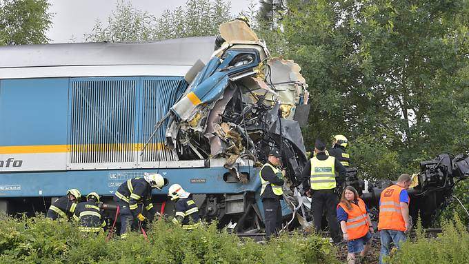 Tote und Verletzte bei Zugunglück in Tschechien