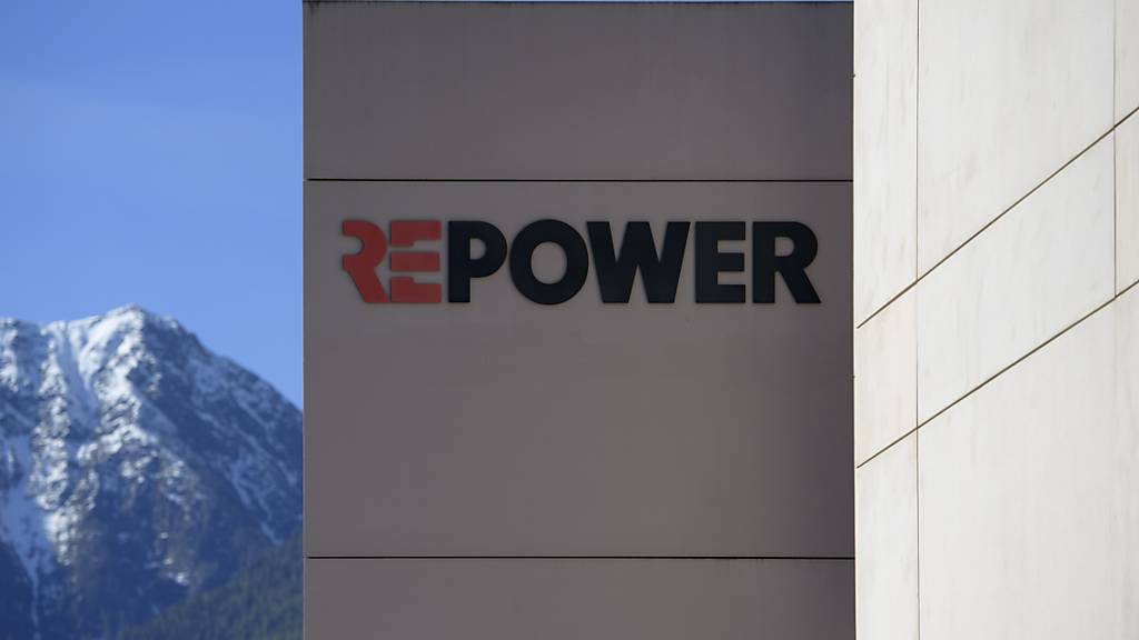 In der Surselva mussten über 1000 Menschen am Dienstagnachmittag kurzzeitig auf Strom verzichten, wie Repower mitteilte. (Archivbild)