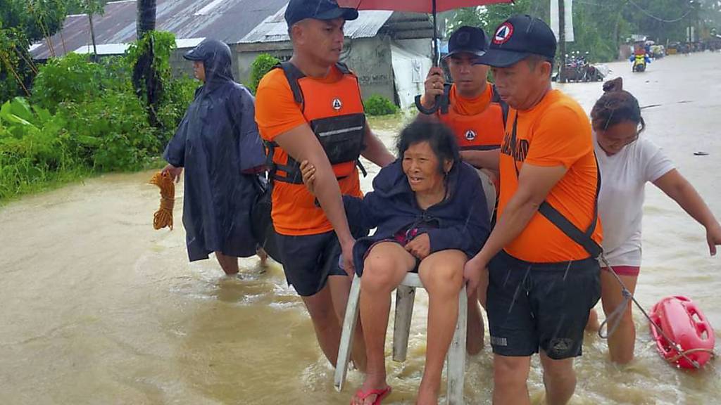 Mindestens 45 Tote durch Tropensturm auf den Philippinen