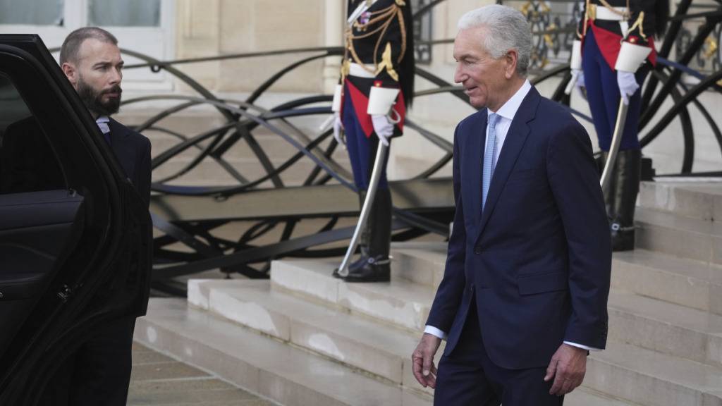 ARCHIV - Der US-Botschafter in Frankreich, Charles Kushner. Foto: Michel Euler/AP/dpa/Archivbild