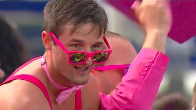 Street Parade live — 16.30 Uhr