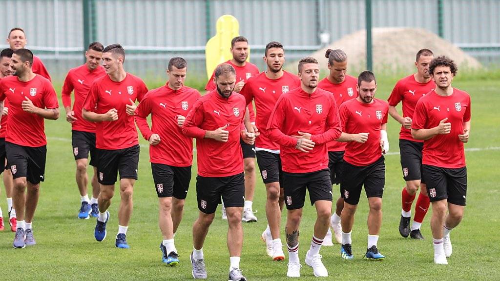 Die serbischen Spieler streben gegen die Schweiz den zweiten Sieg bei der WM an