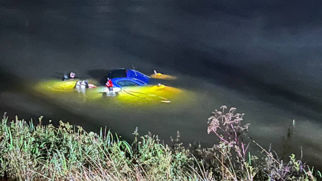 Niemand hatte sich im Auto befunden, als es in den Wenigerweier rollte.