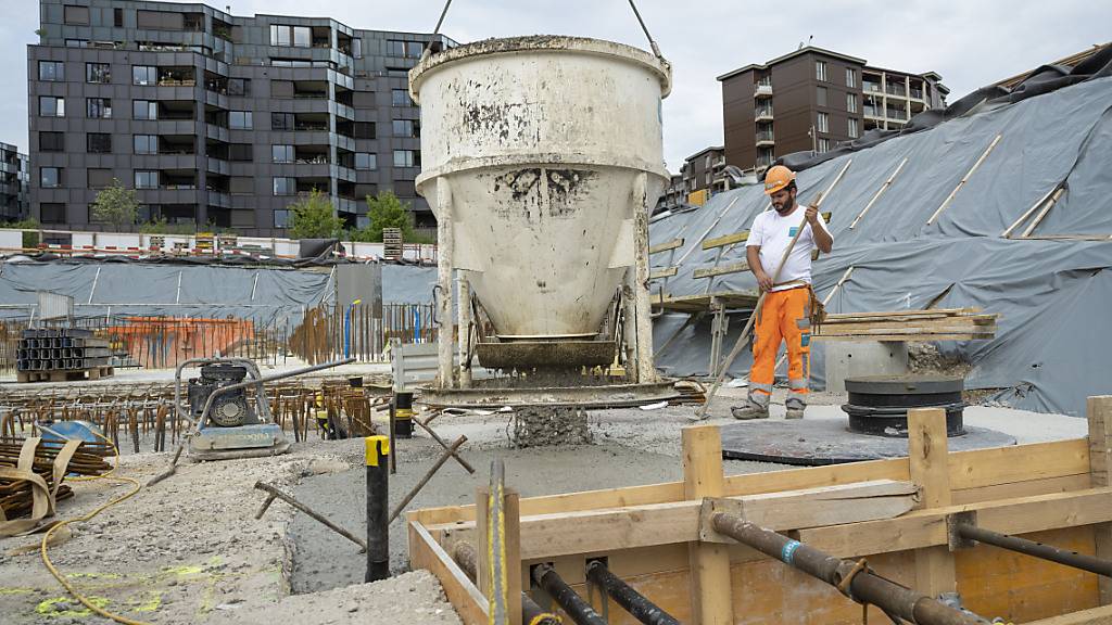 Die Stiftung Klimarappen hat 50 Millionen Franken zur Unterstützung von fünf Schweizer CO2-Speicher-Projekten gesprochen. Drei der Projekte wollen CO2 in Baumaterial speichern, zwei wollen es im Ausland dauerhaft im Untergrund lagern. (Symbolbild)