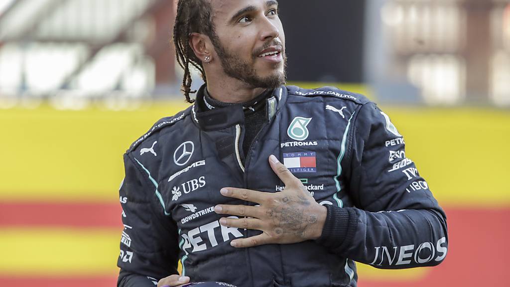 Bleibt Mercedes wie erwartet treu: Lewis Hamilton