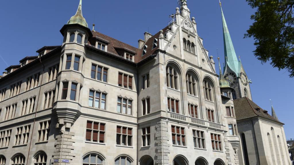 Der Zürcher Stadtrat will die Investitionen deckeln. Ab 2029 sollen jährlich höchstens 1,5 Milliarden Franken investiert werden. (Symbolbild)