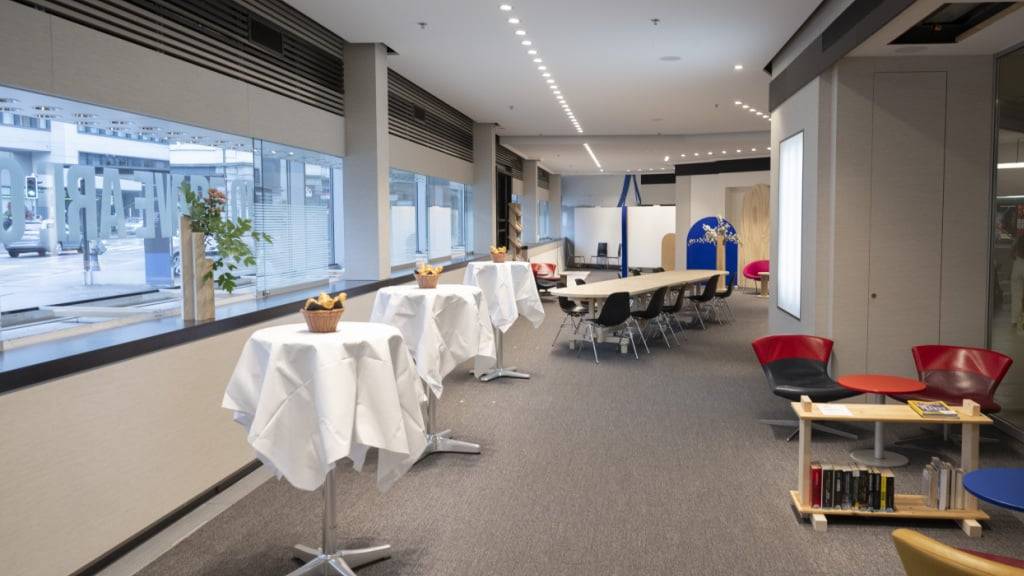 Im «Bourbaki Pop-up» soll die Bevölkerung ab Juni lesen, arbeiten, Kaffee trinken oder Veranstatlungen besuchen können.