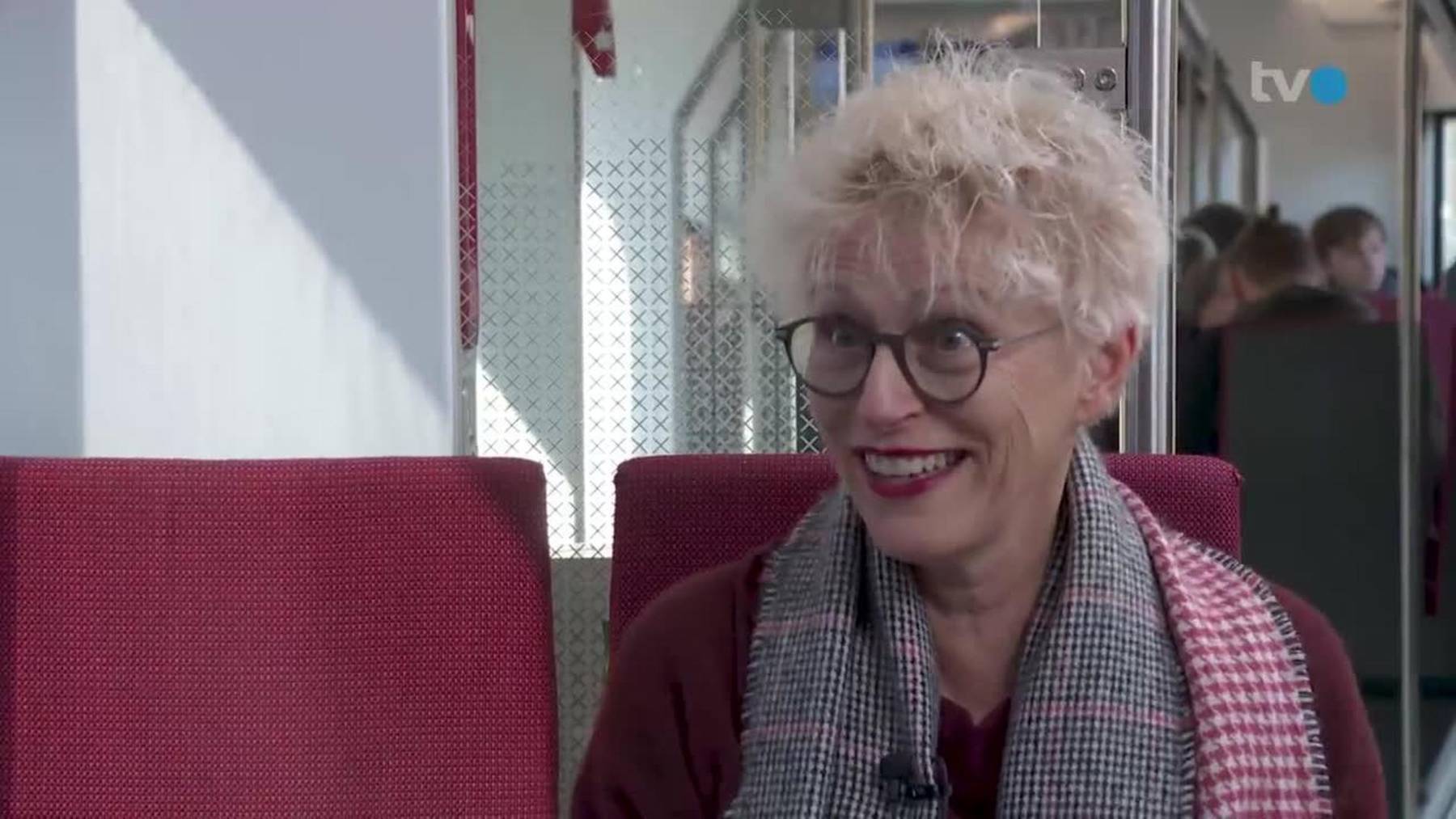 Thumb for ‹Im Zug mit›