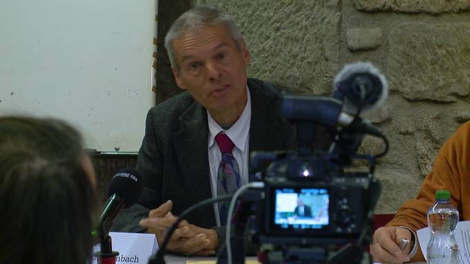 Freunde der Verfassung: Kampf gegen das Covid-19-Gesetz