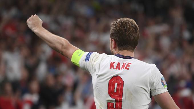 England schiesst sich in der Verlängerung durch Penalty in den EM-Final