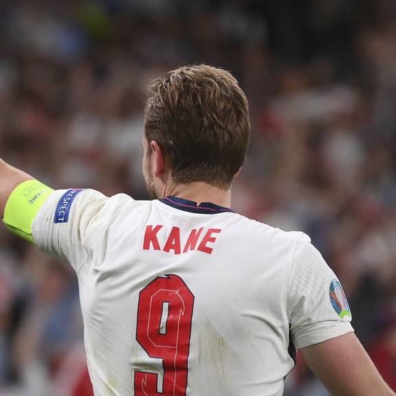 England schiesst sich in der Verlängerung durch Penalty in den EM-Final