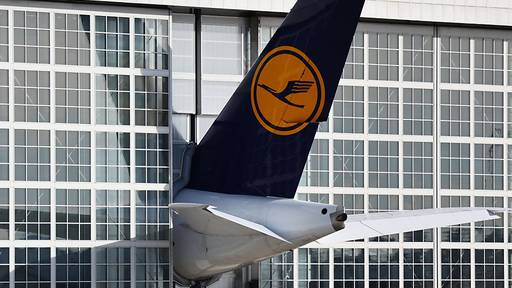 Hunderte Lufthansa-Flüge fallen wegen Warnstreik aus