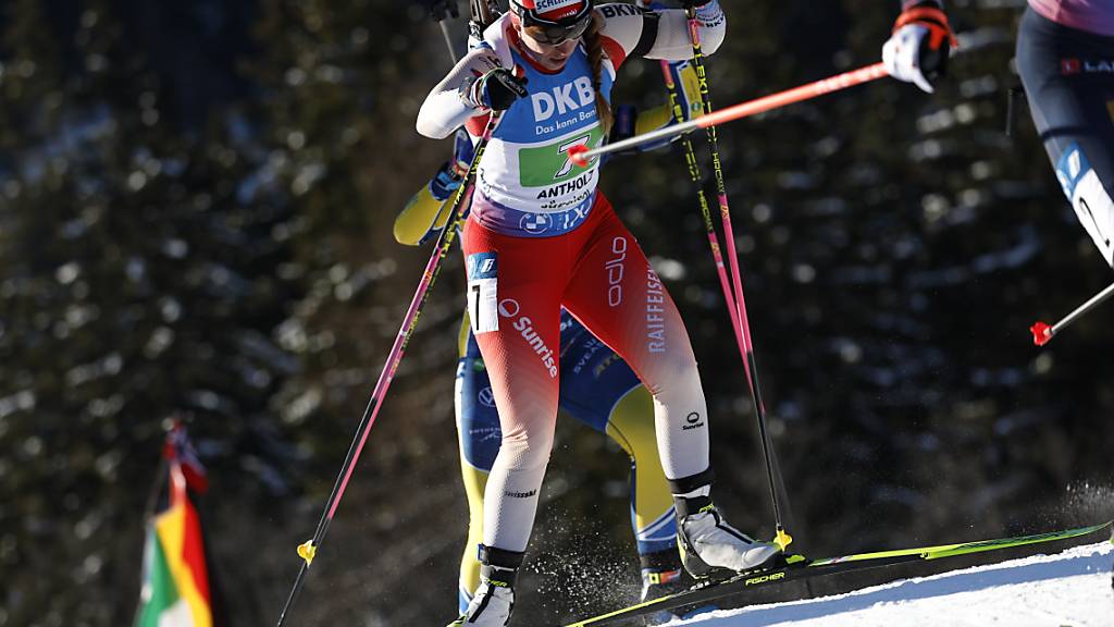 Lena Häcki-Gross glänzt auch mit der Mixed-Staffel