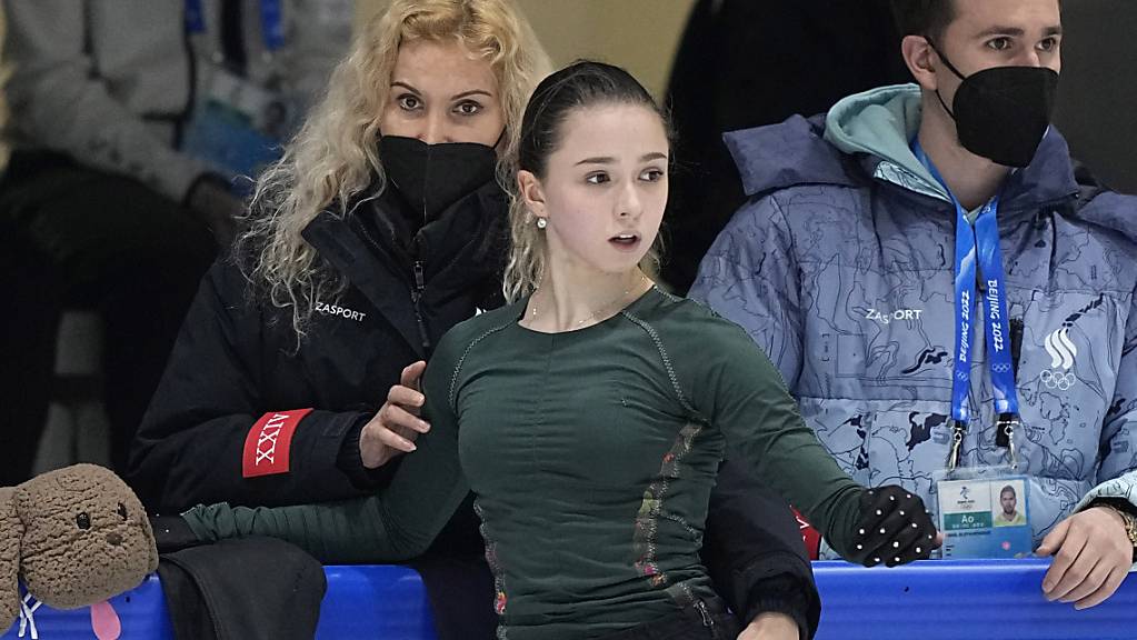 Kamila Waljewa darf wieder zuversichtlicher nach vorne blicken: Die 15-jährige Russin erhielt vom Internationalen Sportgerichtshof die Erlaubnis, in Peking zur Olympia-Einzelkonkurrenz starten zu dürfen
