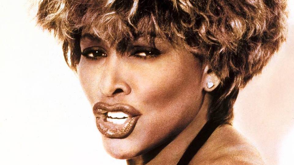 https://www.facebook.com/TinaTurner/photos/