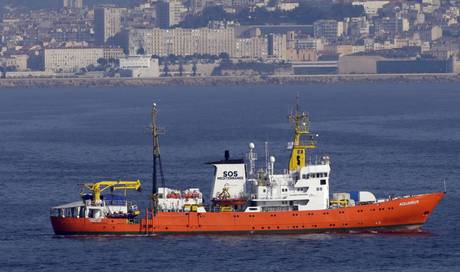 Absage Vom Bundesrat Rettungsschiff Aquarius Kann Nicht Unter - absage vom bundesrat rettungsschiff aquarius kann nicht unter schweizer flagge fahren schweiz aargauer zeitung