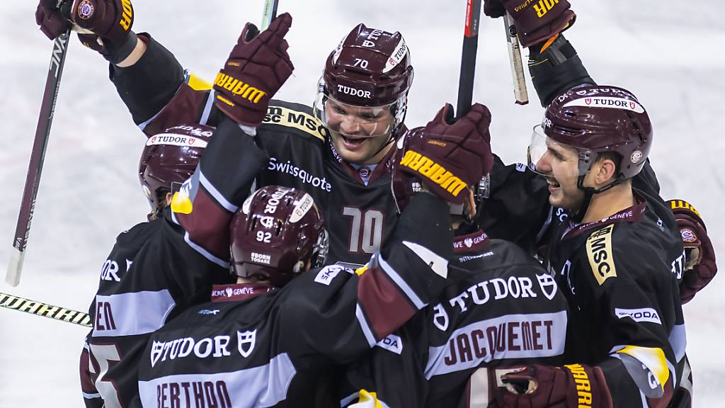 Nach drei Niederlagen hintereinander feiert Genf-Servette wieder einen Sieg: 5:2 gegen Leader Freiburg