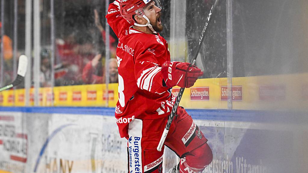Jeremy Wick gelang nur Sekunden nach dem 1:1 von Kosice das 2:1 für die Rapperswiler