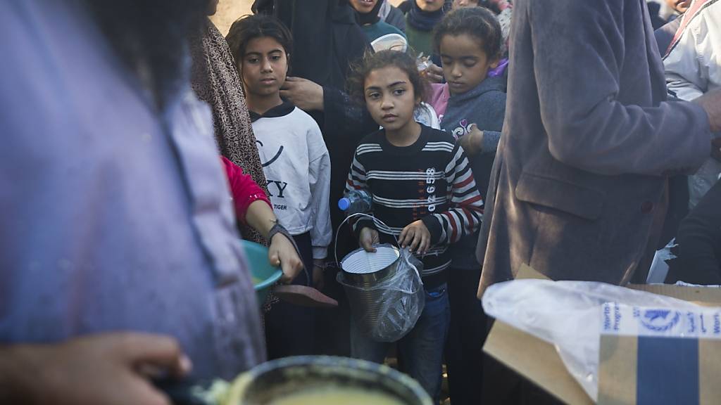 Zürcher Bezirksrat lehnt Beschwerde gegen UNRWA-Postulat ab