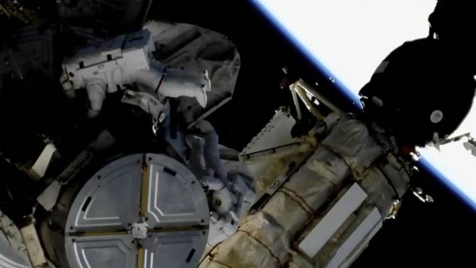 US-Astronauten absolvieren ISS-Ausseneinsatz