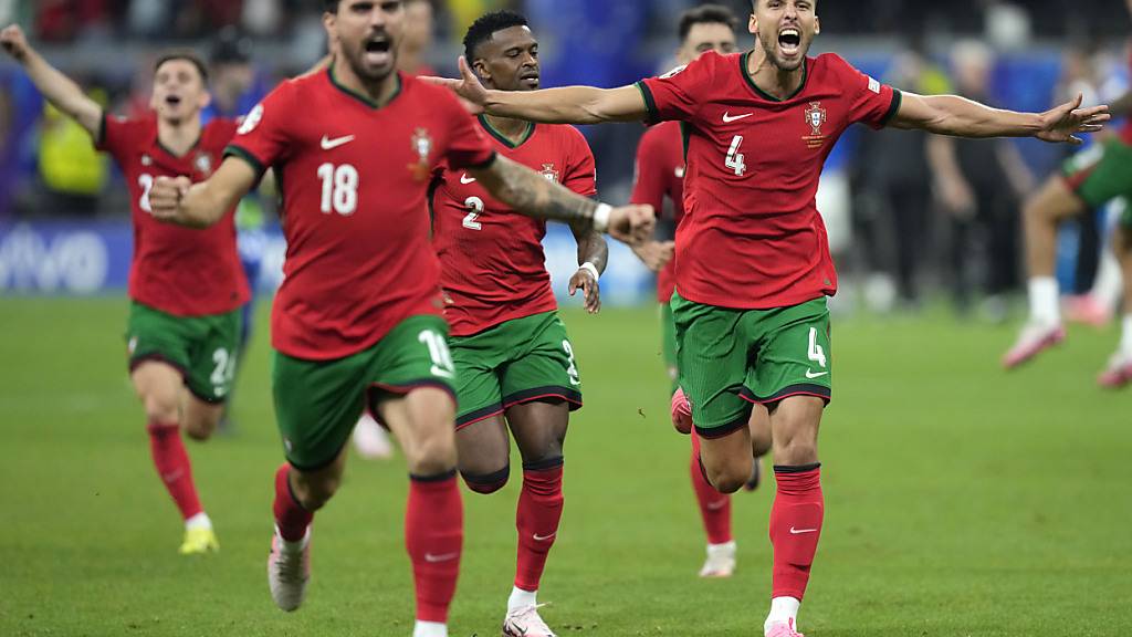 Erst im Penaltyschiessen sichert Portugal den Viertelfinal