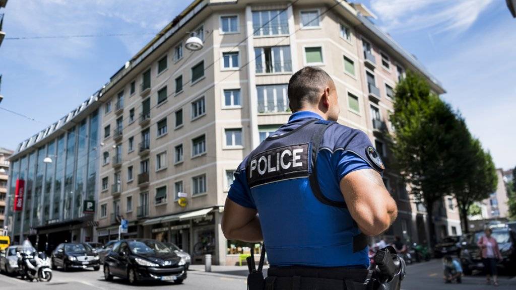 Kampf gegen Drogenhandel in Lausanne: Die Polizei hat seit Mitte Juni ihre Präsenz an ausgewählten Standorten stark erhöht. (Archiv)