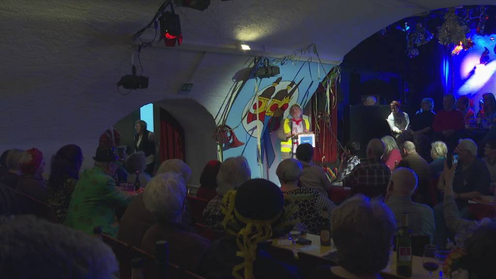 Fasnachtssonntag – die besten Schnitzelbänke der St.Galler Kellerbühne