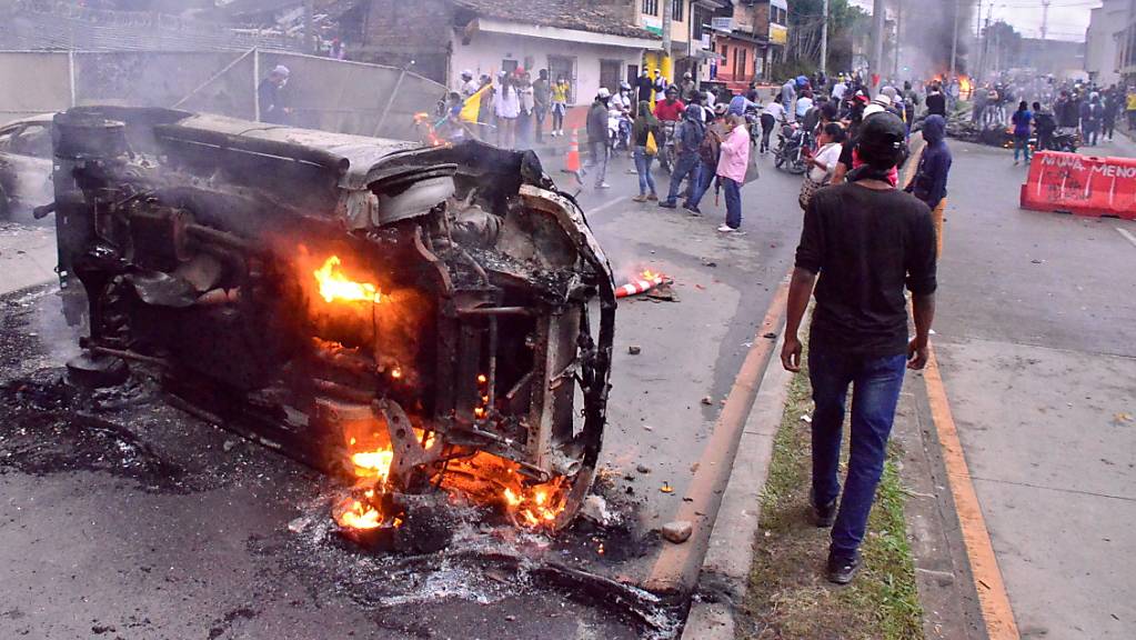 Bei den Unruhen in Kolumbien sind vier weitere Personen getötet worden.