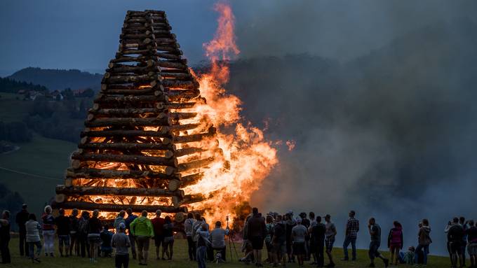 Achtung beim «Füürle» – Kantone warnen vor Waldbrandgefahr