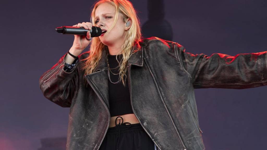 Auch Paula Hartmann wird am Samstag am Open Air Gampel im Oberwallis auf der Bühne stehen. (Archivbild)
