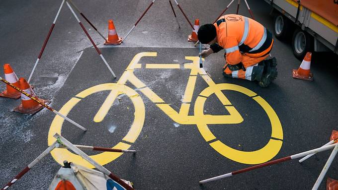 Stadt Bern lässt Strassenmarkierungen digital erfassen