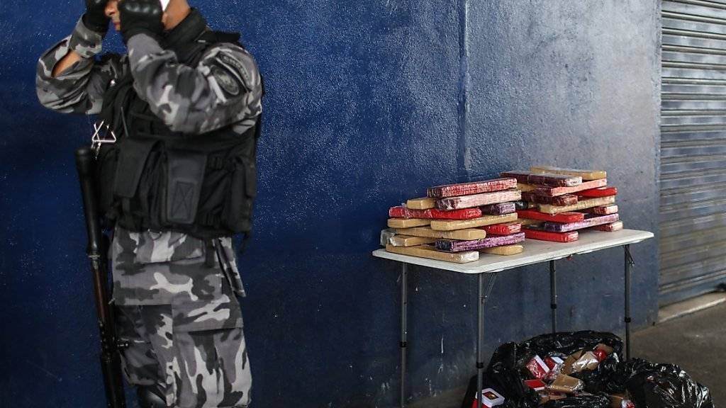 Polizeieinsatz in der Favela Maré: Bei der Razzia in Rio de Janeiro starben vier Menschen.