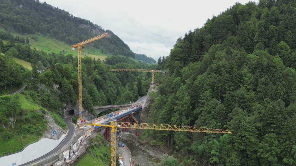 Mammut-Projekt im Entlebuch: Brücke in Lammschlucht nimmt Formen an