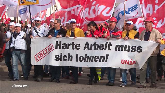 Bauarbeiter protestieren in Olten